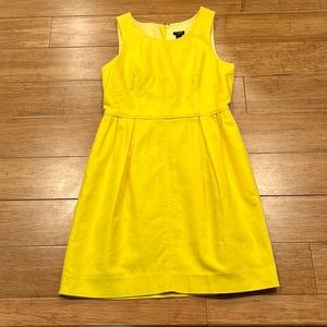 Bright yellow zipper red back dress. Fully linen!